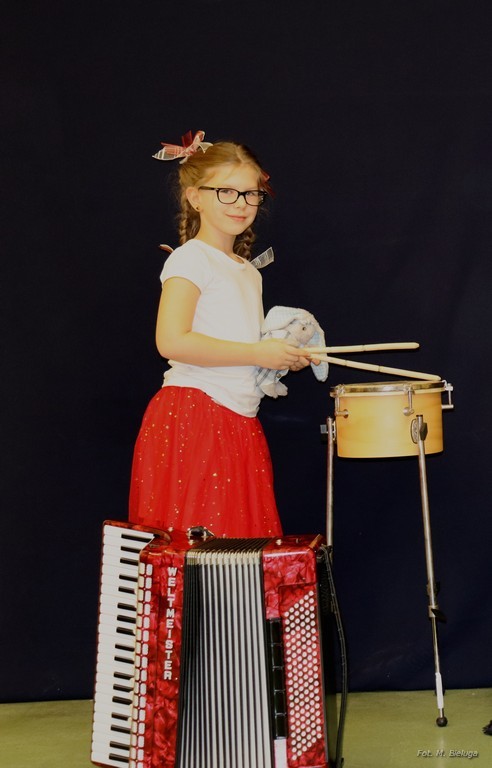 Amelia-Ch.