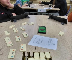 szkol-rummikub-07-2025-