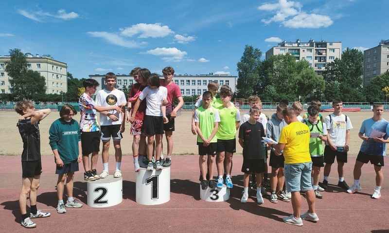 352454711_551396077205227_211102474374999792_n