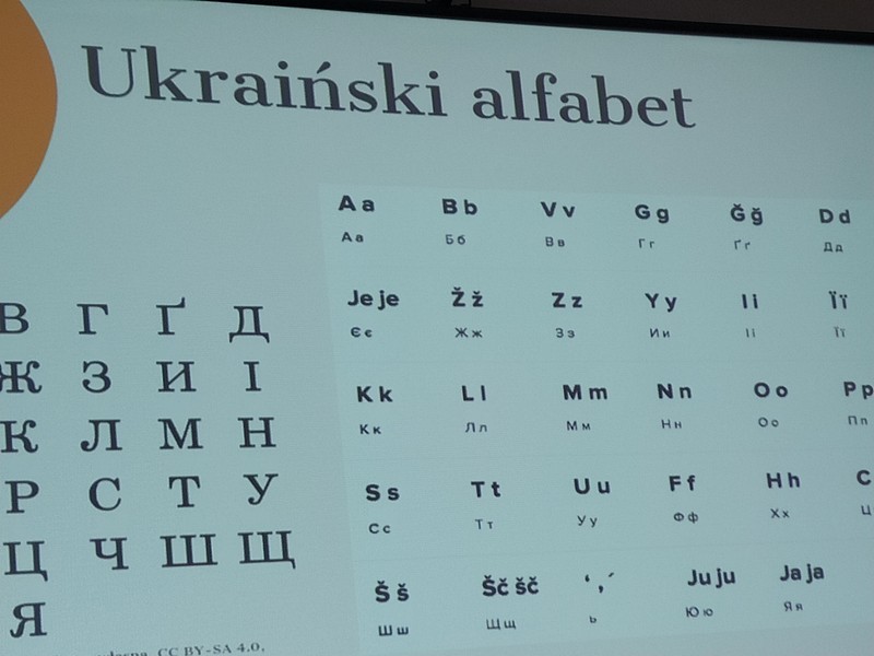1648911643544