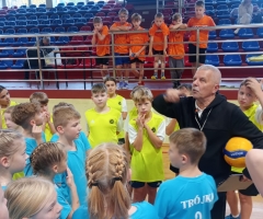 1310fbd9-e5f5-4e6d-9860-133e1601b5a0