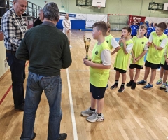 21b70d2f-edf5-48b3-ae4a-2a35d14e1abb