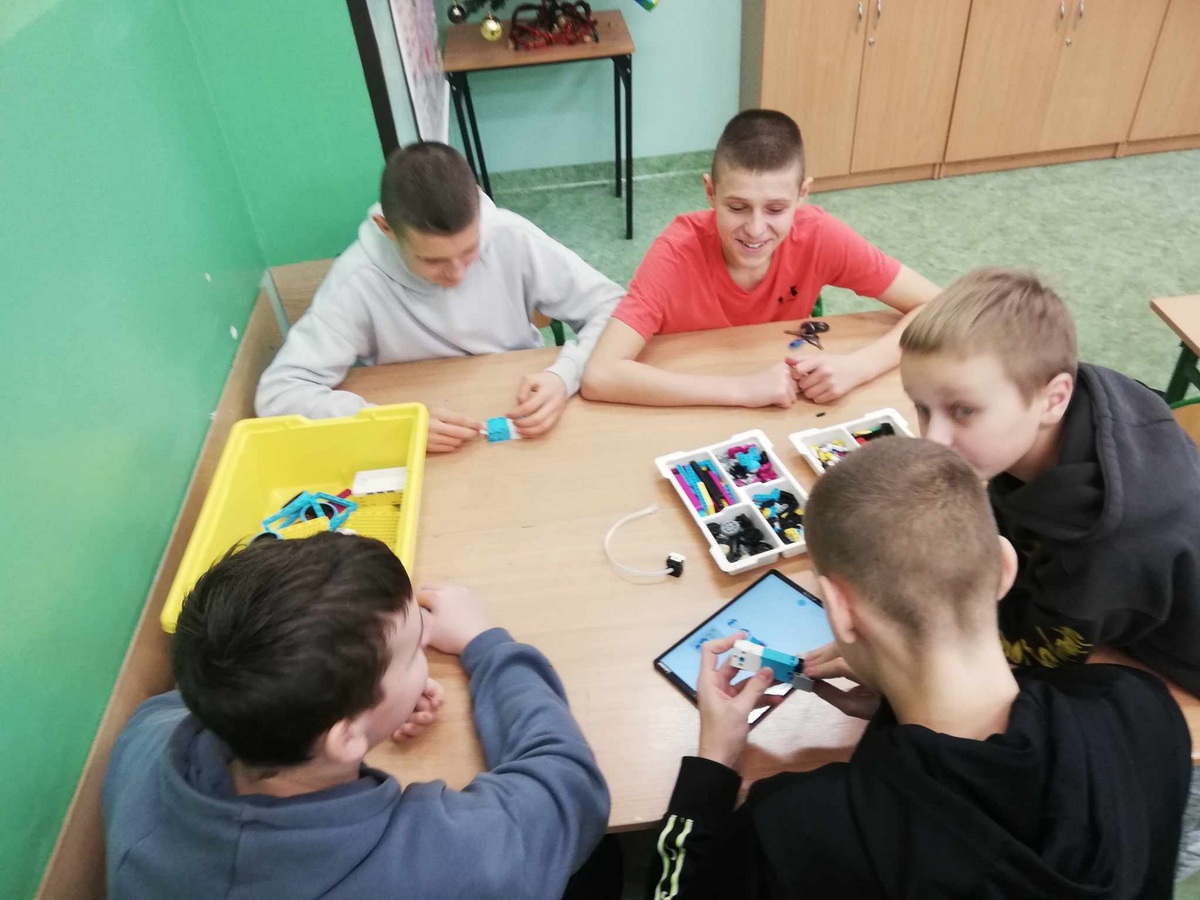 Lego7a24-1