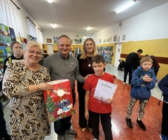 1f4b5b1e_83fc_420d_8c1e_f22ab48b1f69