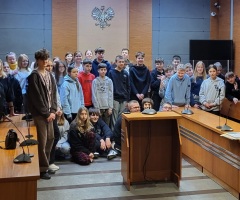 judge-25-08