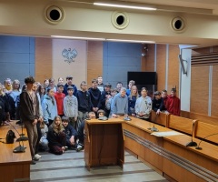 judge-25-09
