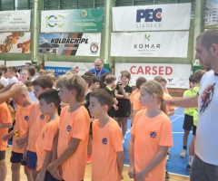 82d0d689-b60c-48d9-9a31-ed4cedbba253