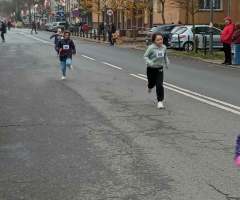 917f95d4-2785-455c-bbca-5a493c620aad