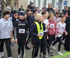 ee5cd2eb-cd7a-4c1f-8dd2-11123ab12e9b