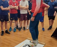 d944ae04-7b7d-40f0-b931-371dc77a881e